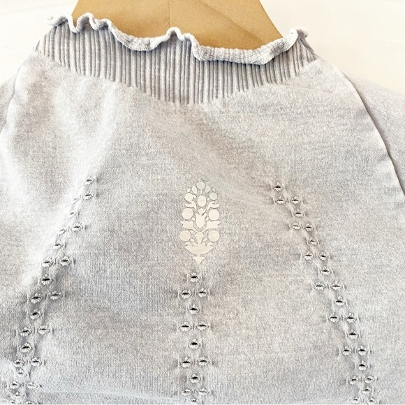 FREE PEOPLE Good Karma High Neck Athletic Top NEW - Picture 8 of 10